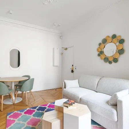 Le Marceau - Passy Tour Eiffel A Pied- 4 Personnes - Logement Entierement Climatise Daire