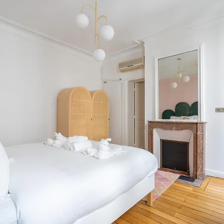 Le Marceau - Passy Tour Eiffel A Pied- 4 Personnes - Logement Entierement Climatise Daire *